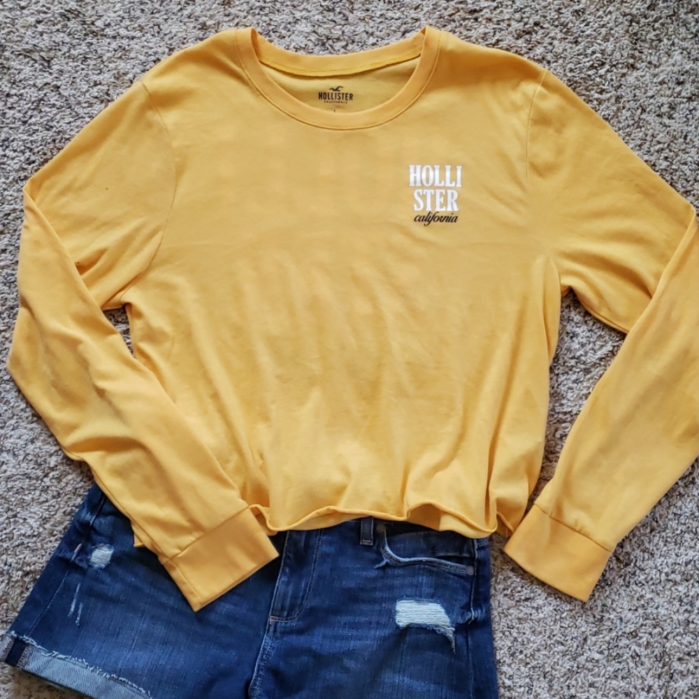 NWOT Hollister Long Sleeve Tee